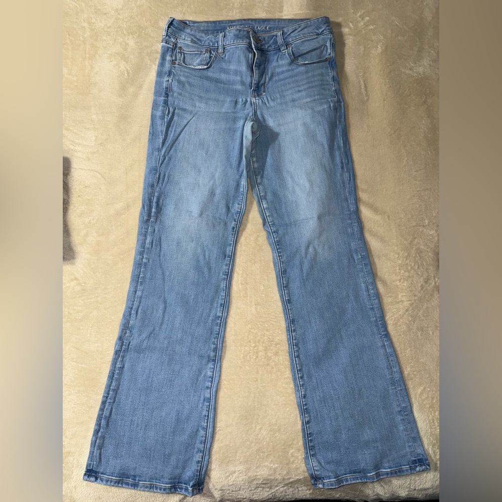 American Eagle Outfitters Light Blue Favorite Boyfriend Jeans